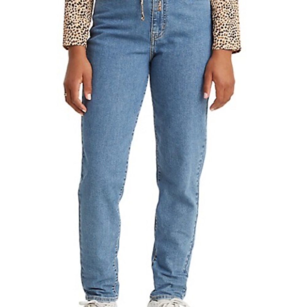 LEVIS High Waisted Tapered Jeans SIZE 30